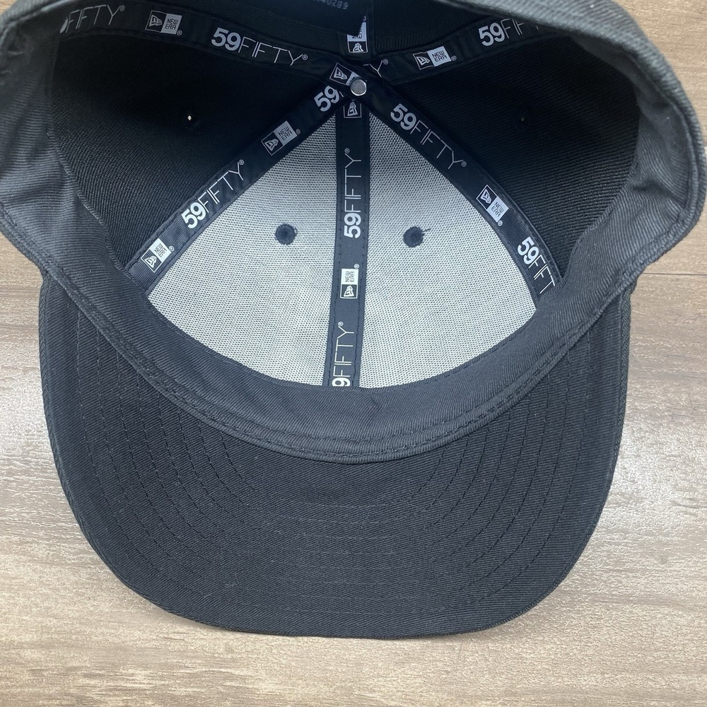 New Era 59FIFTY Cleveland Guardians MLB Fitted Hat Black White Size 6 7/8 Cap - Picture 4 of 5